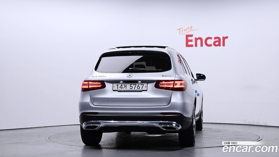 Mercedes-Benz GLC-Class 2018