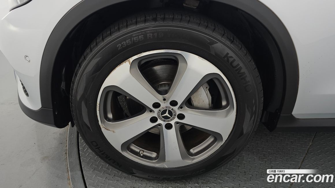 Mercedes-Benz GLC-Class 2018