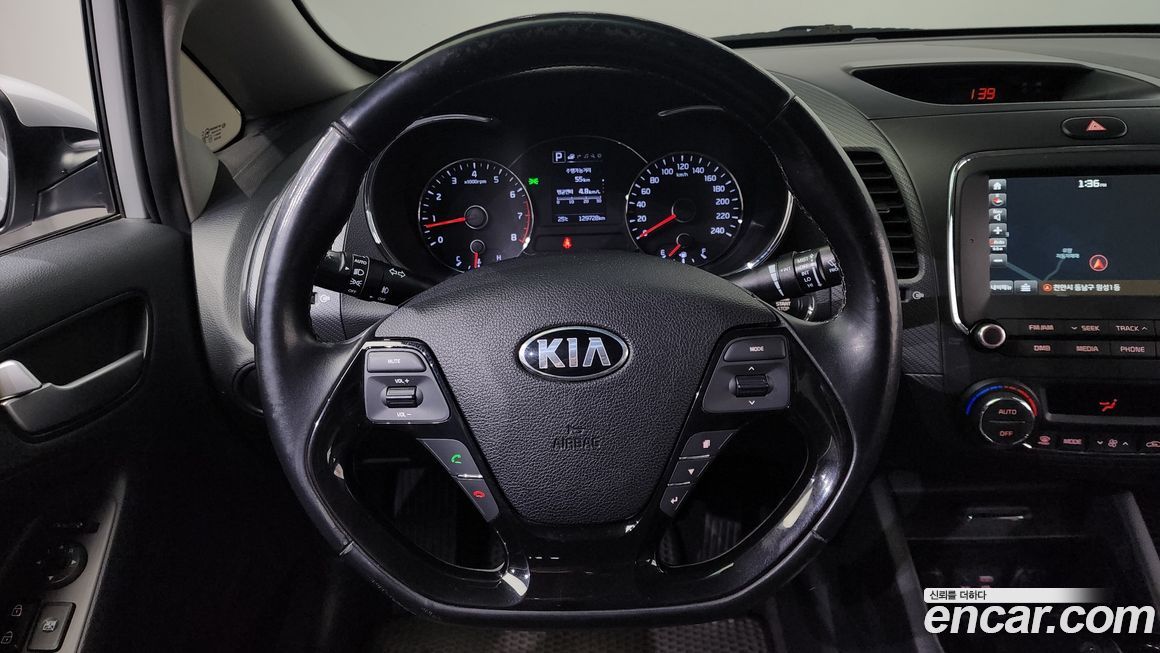 Kia K3 2016