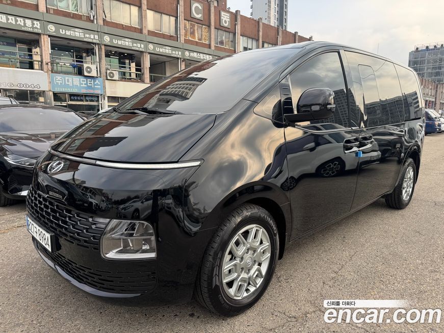 Hyundai Staria 2024