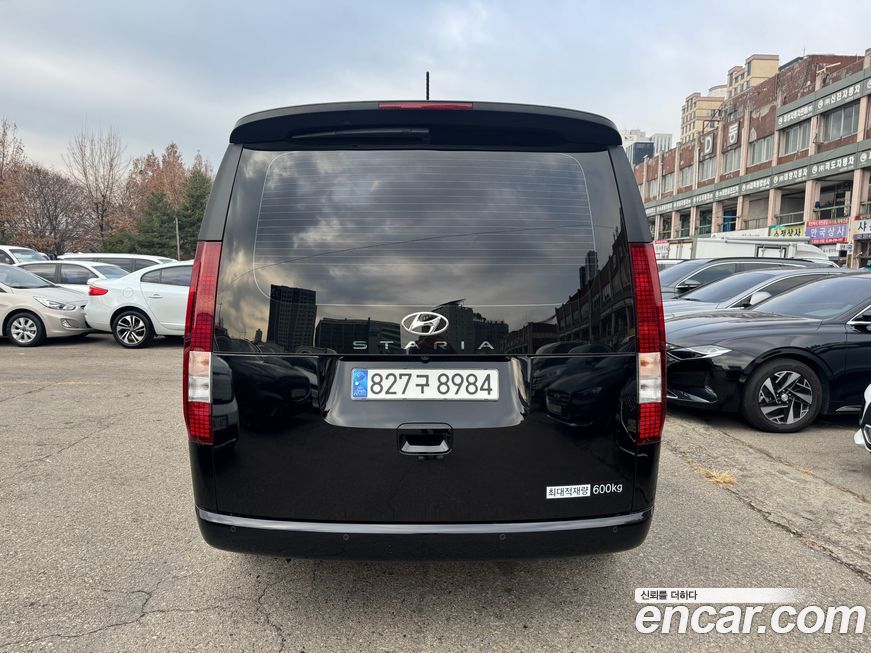 Hyundai Staria 2024