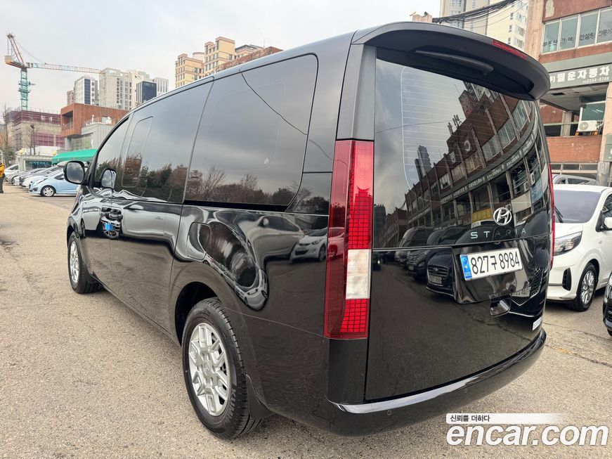 Hyundai Staria 2024