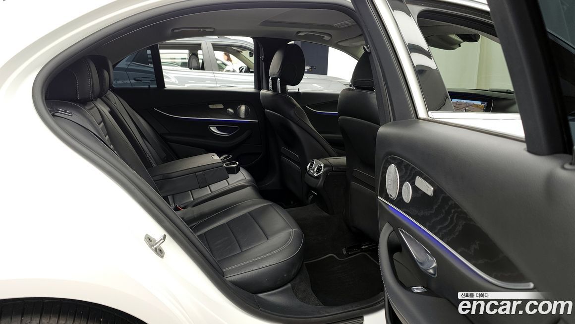 Mercedes-Benz E-Class 2019