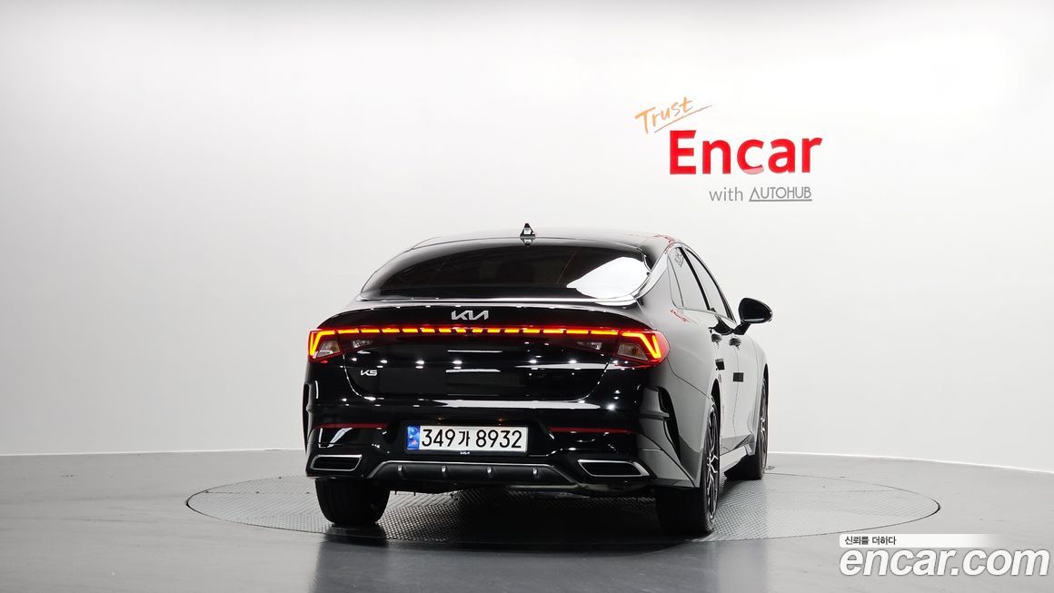 Kia K5 2023