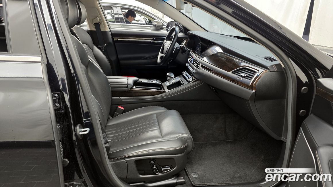 Genesis G90 2019