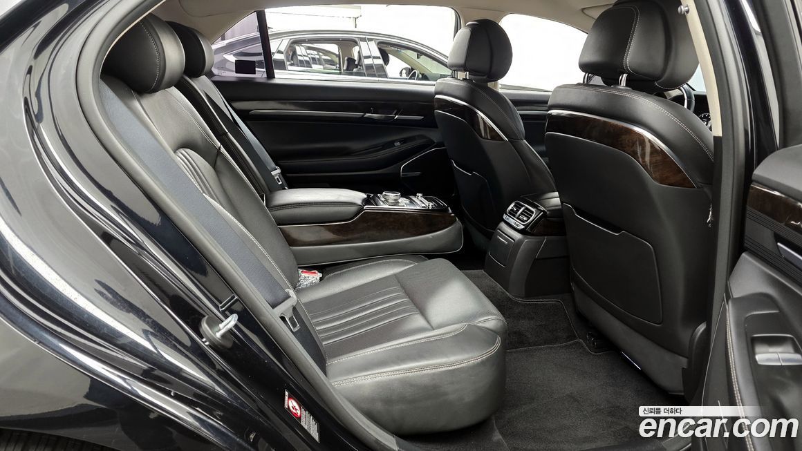 Genesis G90 2019