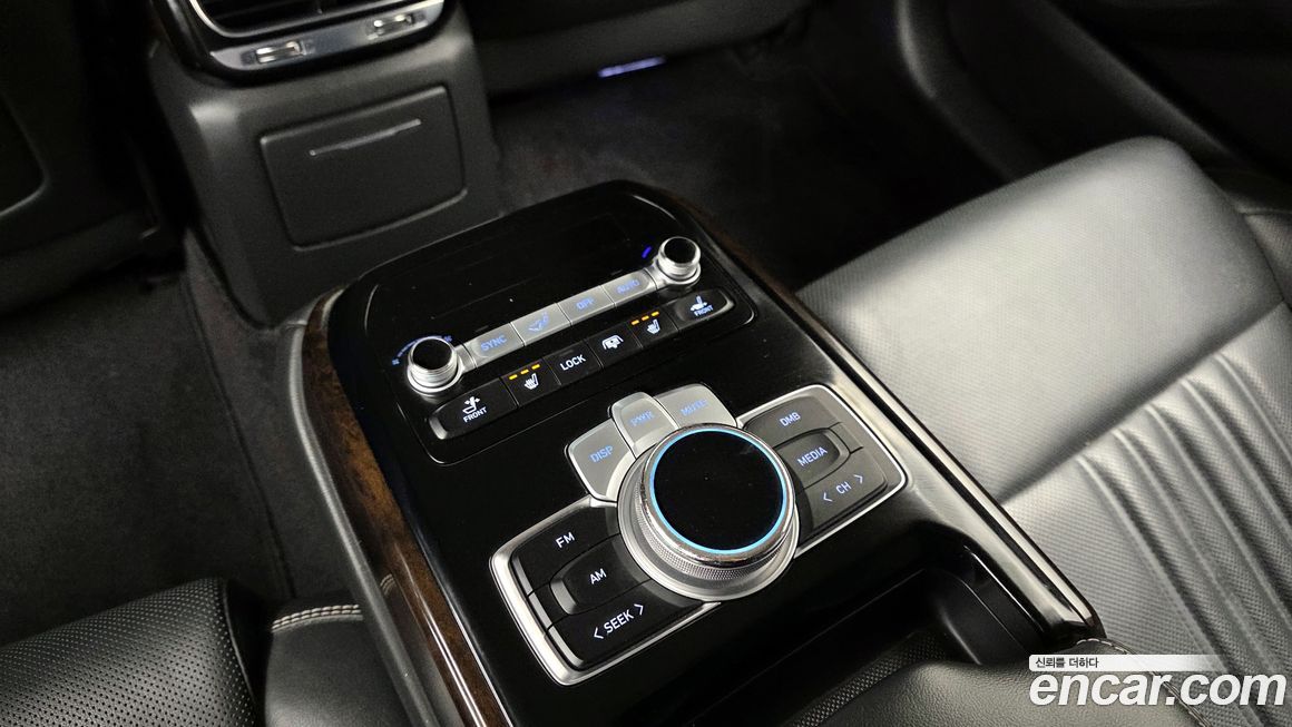 Genesis G90 2019