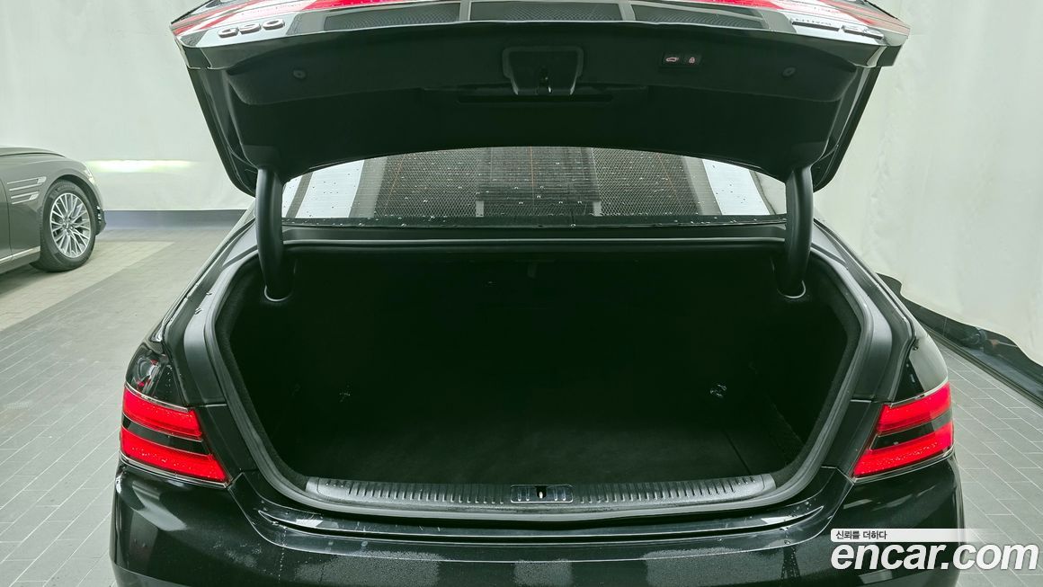 Genesis G90 2019