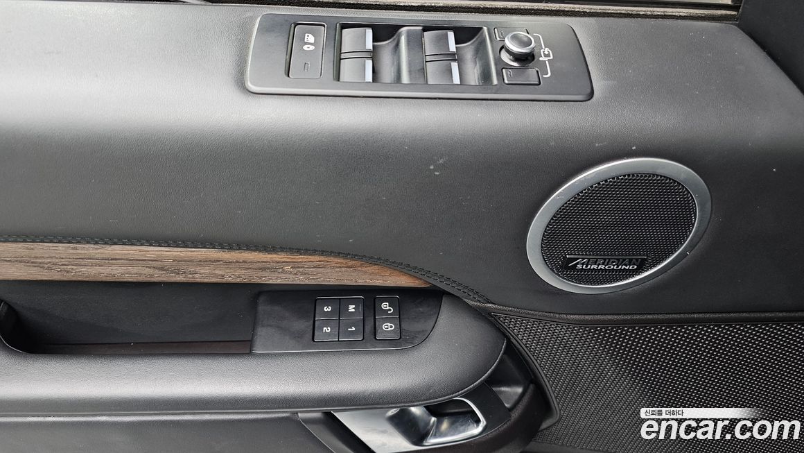 Land Rover Discovery 2017