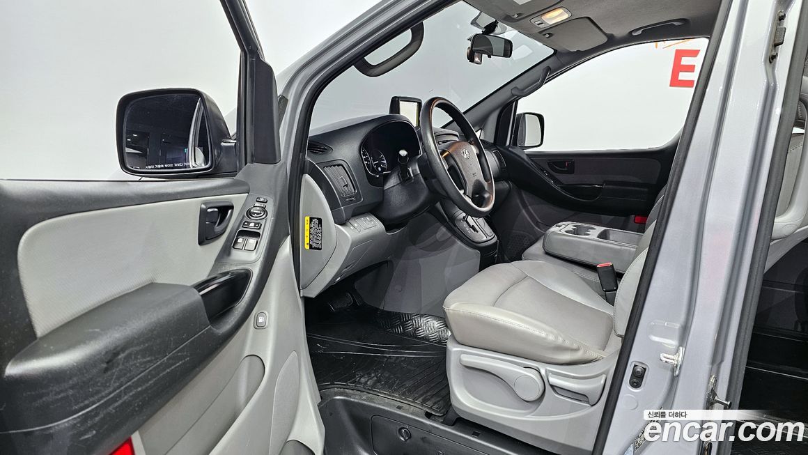 Hyundai Starex 2019
