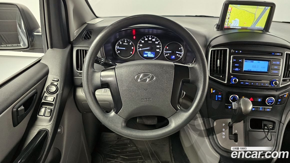 Hyundai Starex 2019