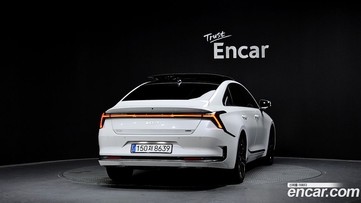 Kia K8 2025