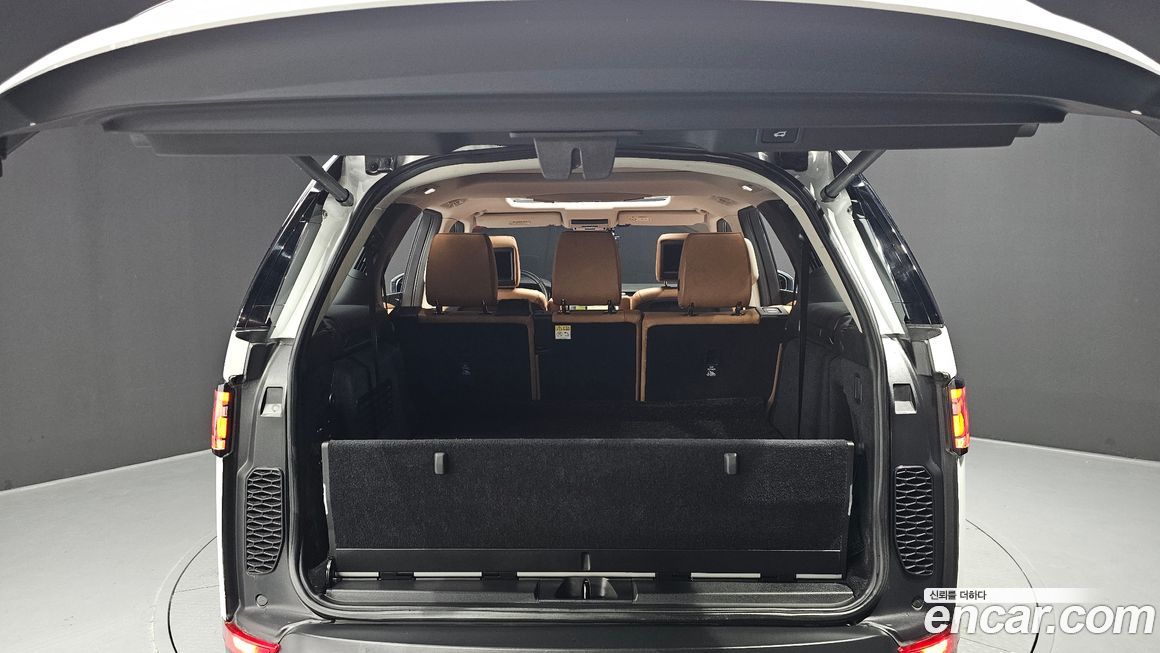 Land Rover Discovery 2019