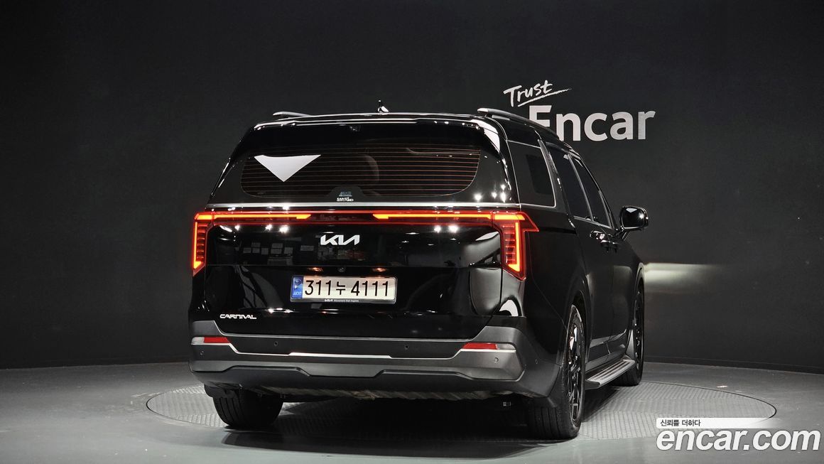 Kia Canival 2024