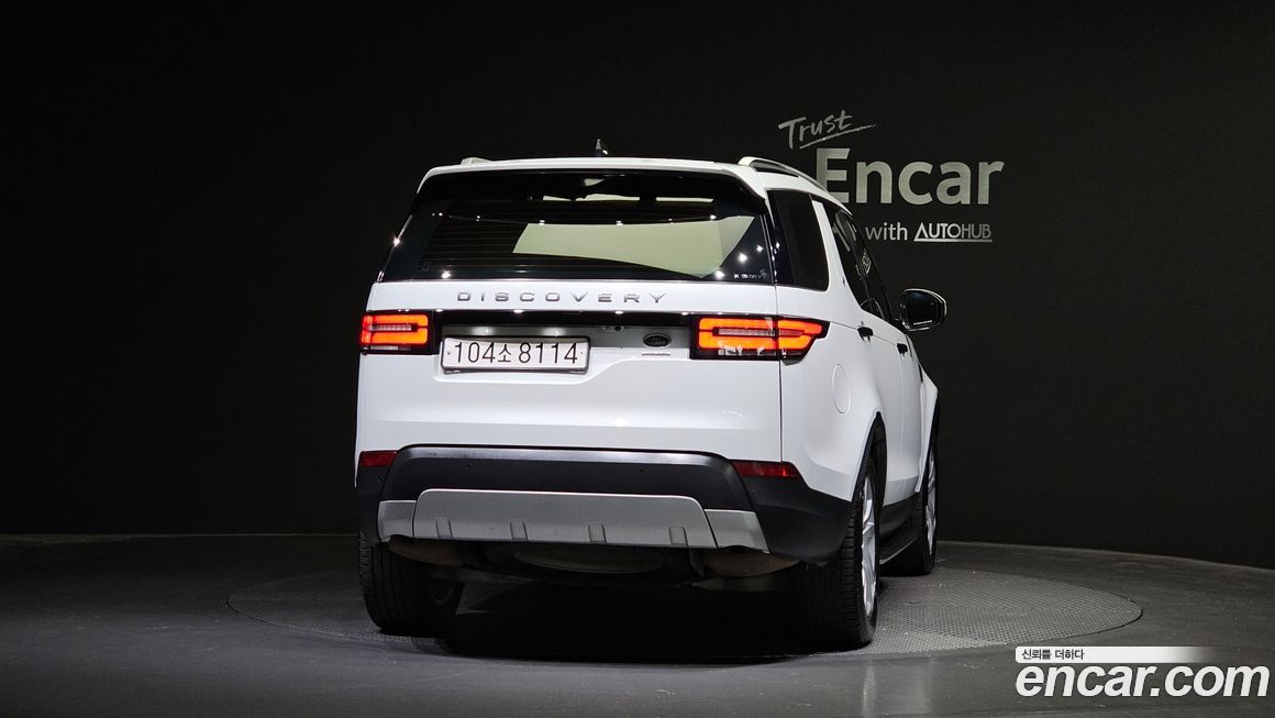 Land Rover Discovery 2018