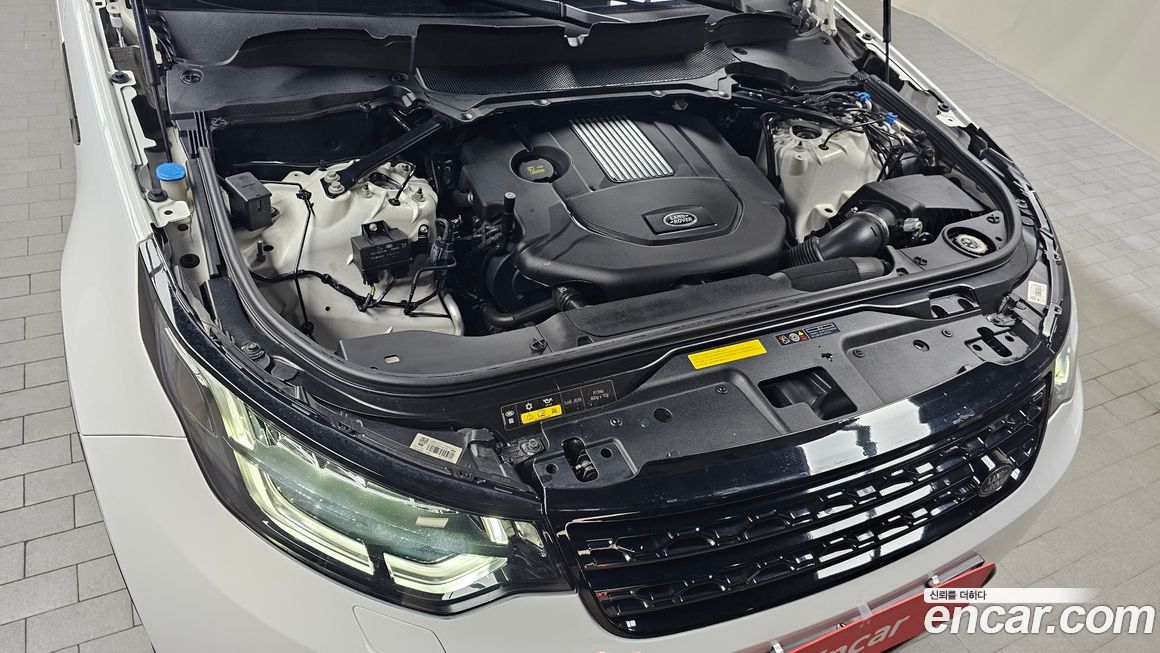 Land Rover Discovery 2018