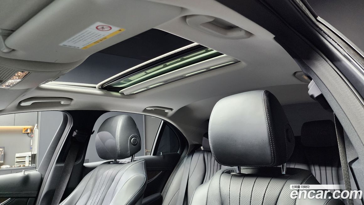 Mercedes-Benz E-Class 2018