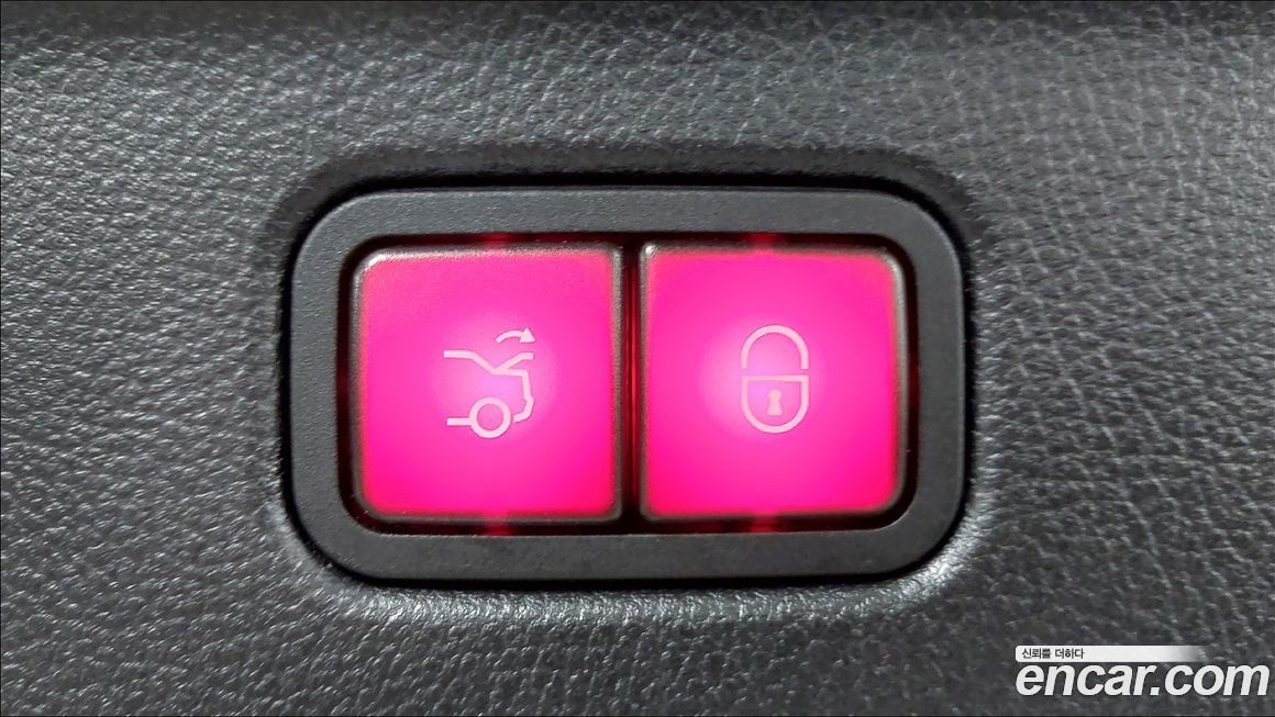 Mercedes-Benz S-Class 2023