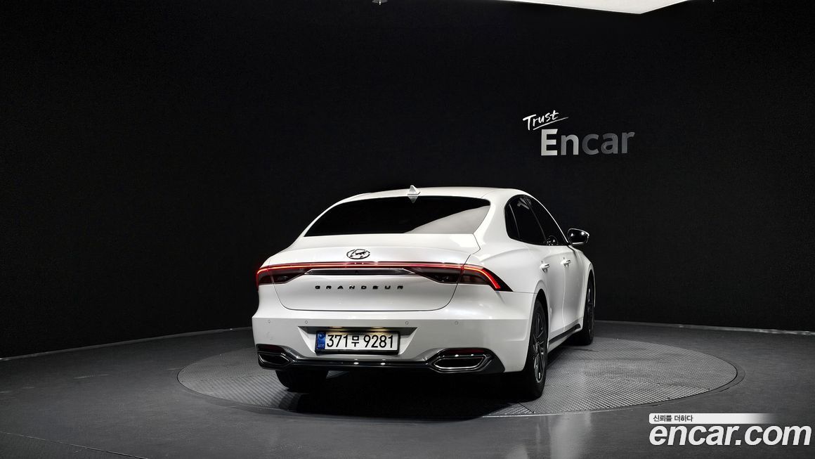 Hyundai Grandeur 2021