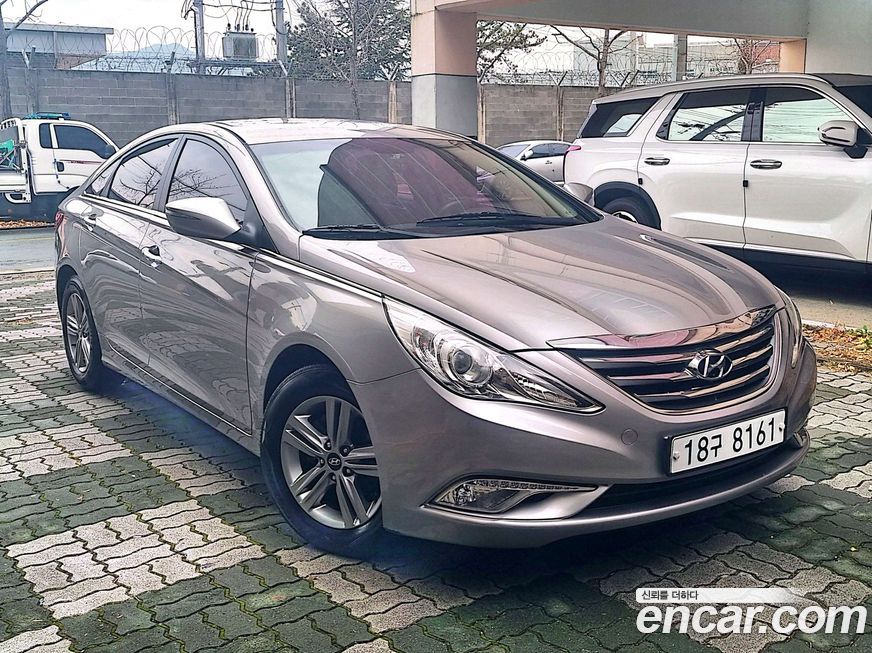 Hyundai Sonata 2013