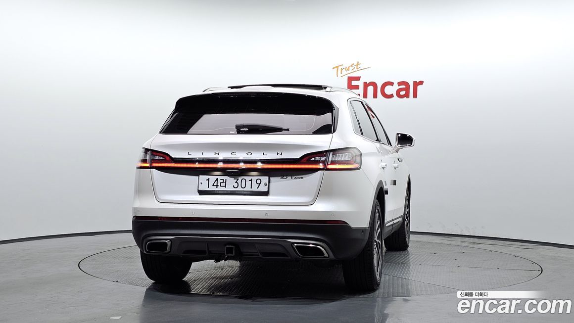 Lincoln Nautilus 2019