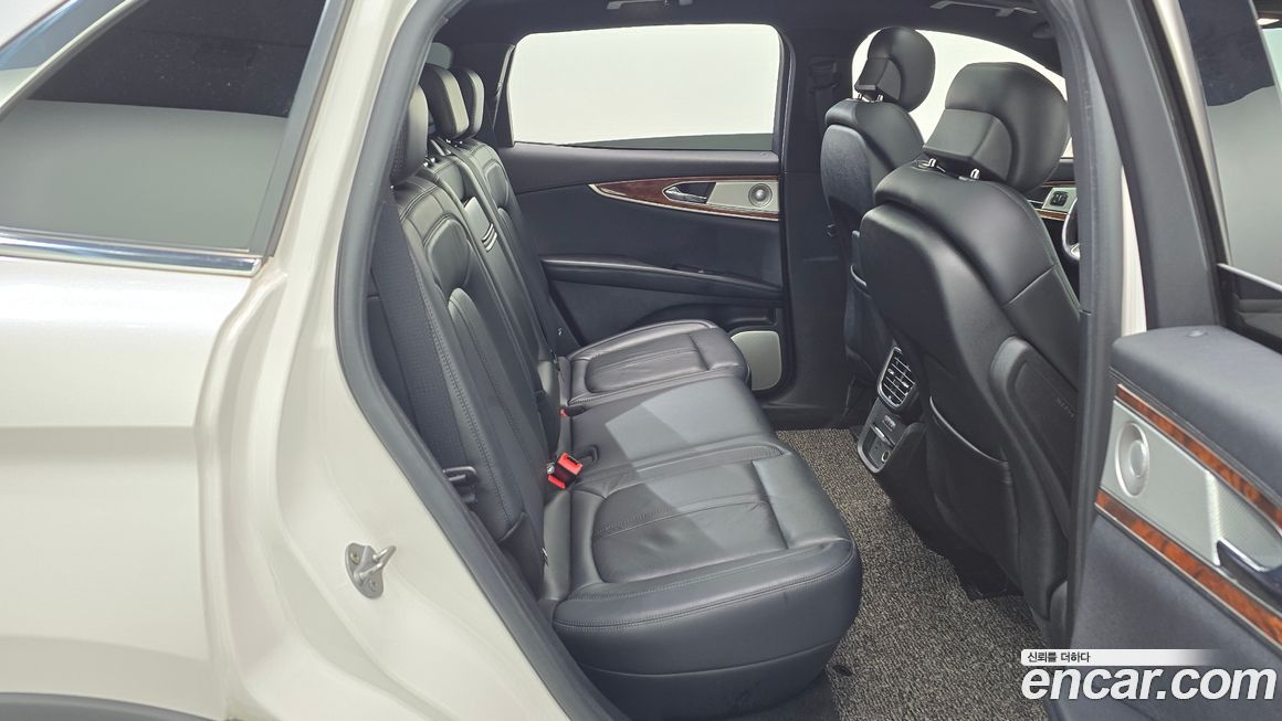 Lincoln Nautilus 2019