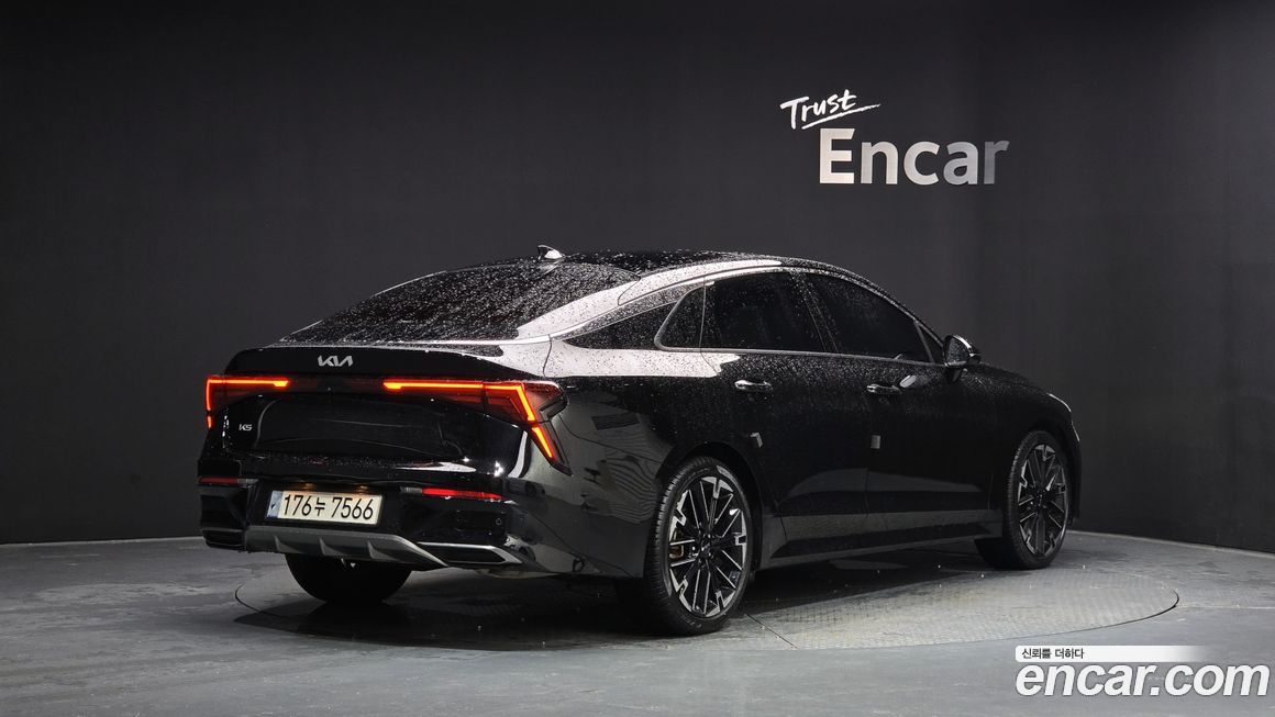 Kia K5 2024