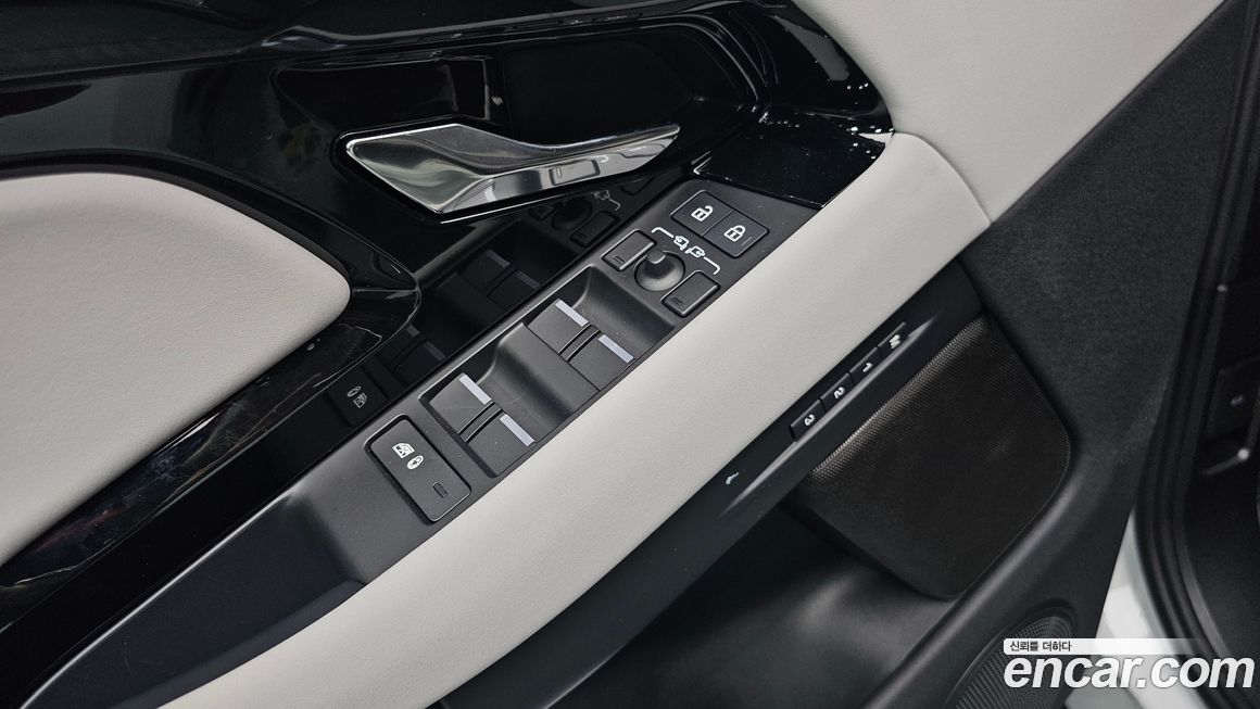 Land Rover Range Rover Evoque 2024