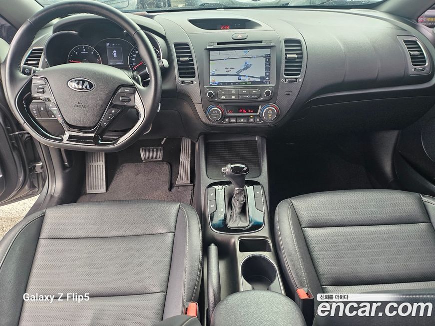 Kia K3 2016