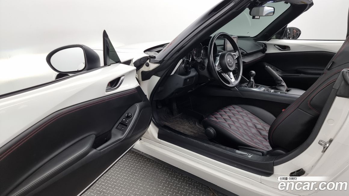 Mazda MX-5 Miata 2016