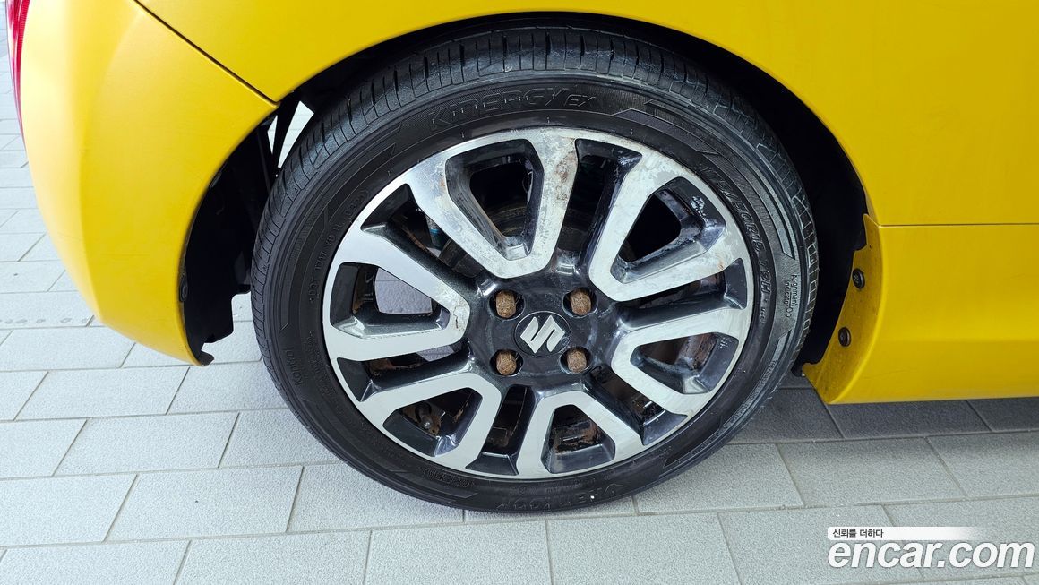 Daihatsu Copen 2016