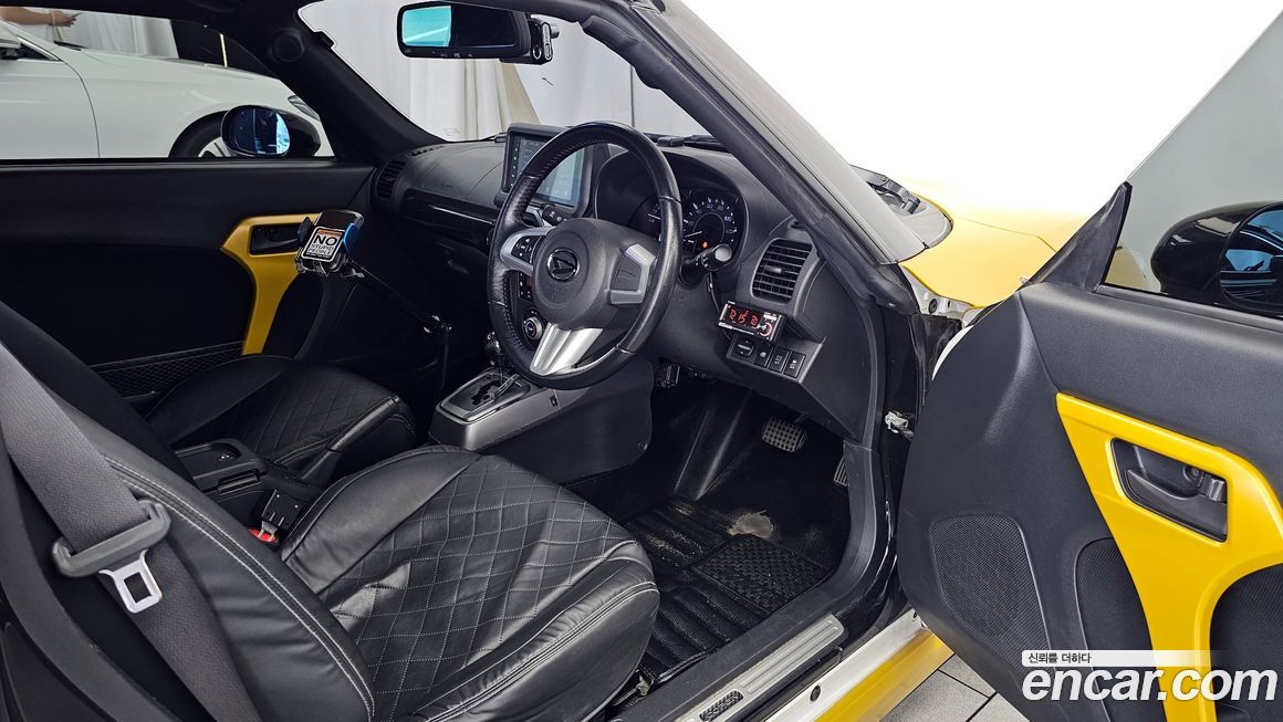 Daihatsu Copen 2016