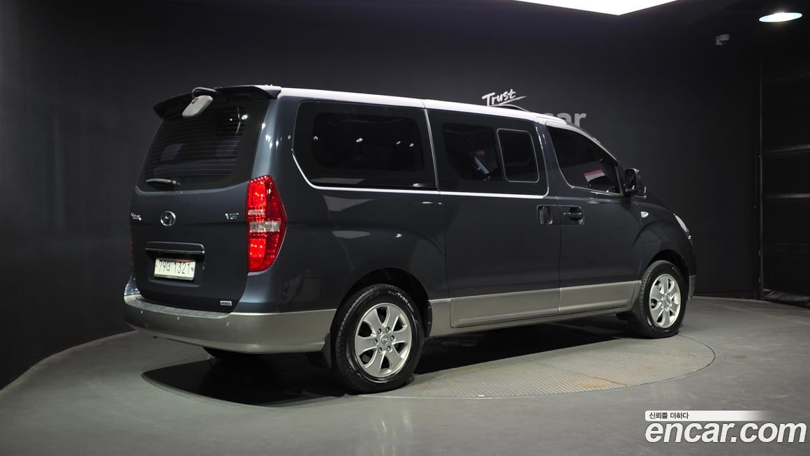 Hyundai Starex 2015