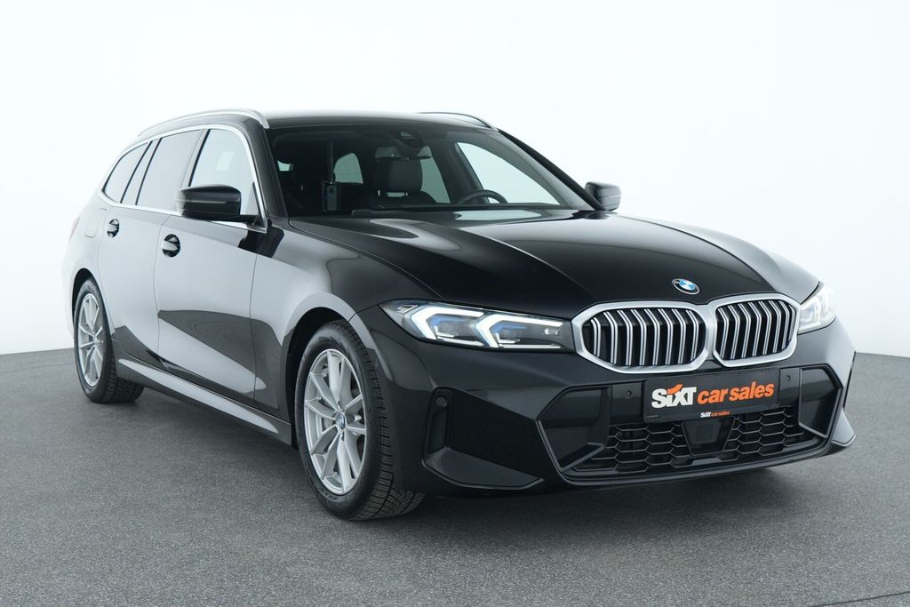 BMW 330 2023