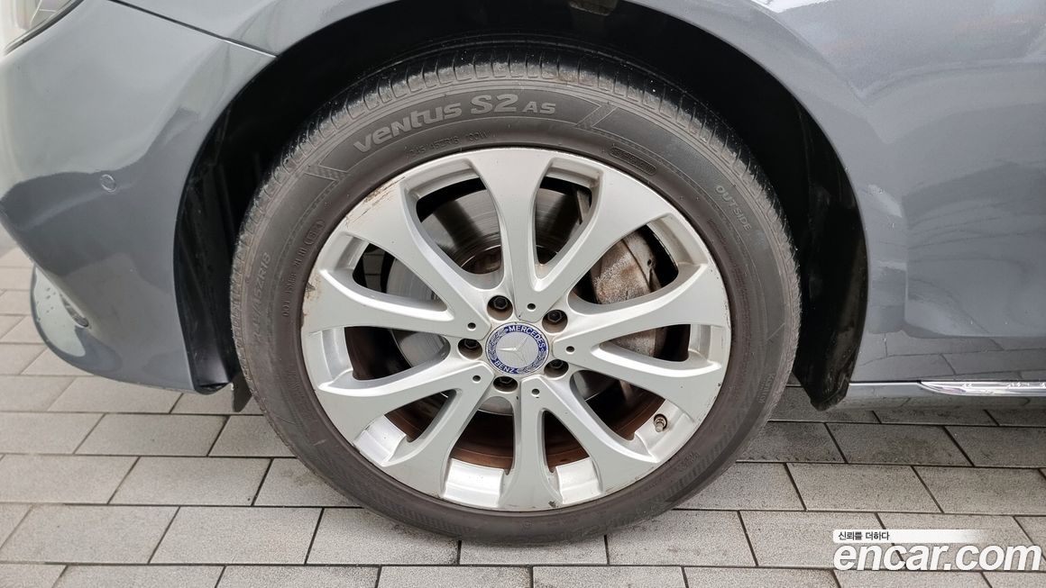 Mercedes-Benz E-Class 2017