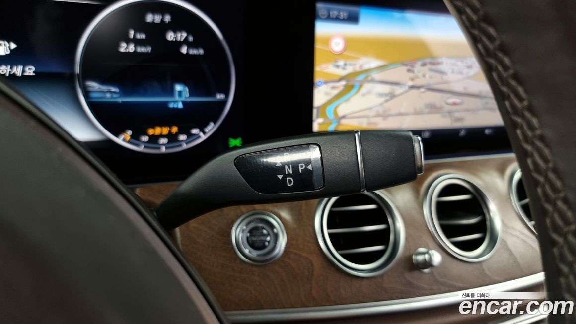 Mercedes-Benz E-Class 2017