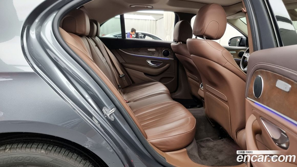 Mercedes-Benz E-Class 2017