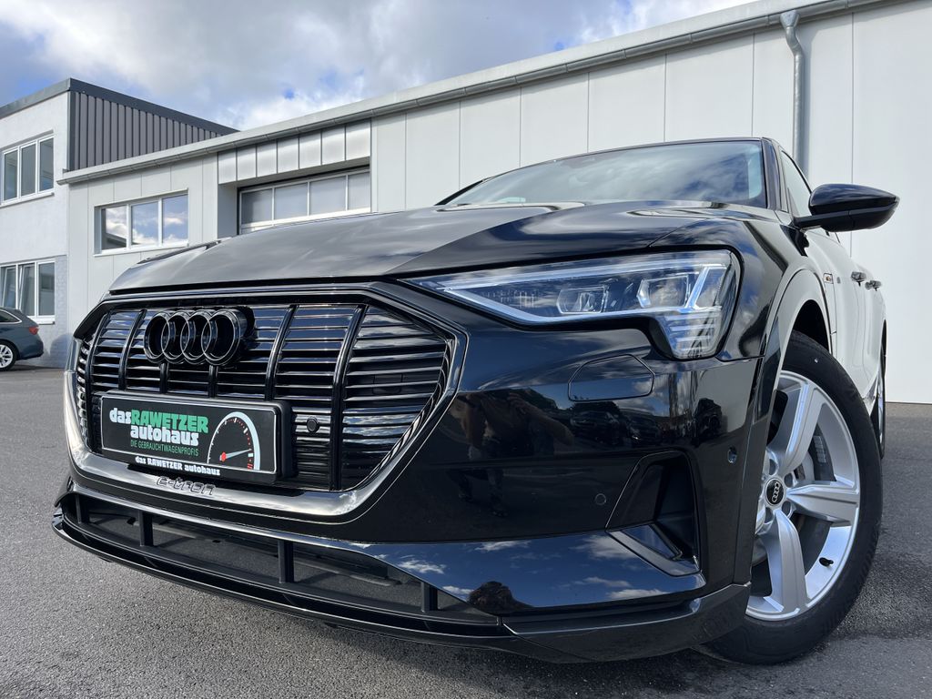 Audi e-tron 2022