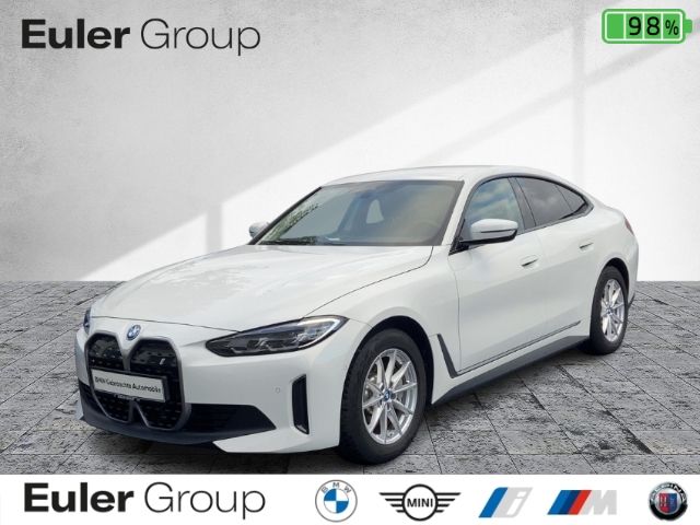 BMW i4 2023