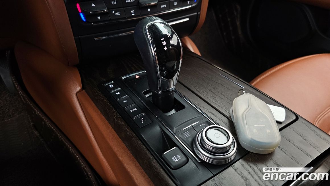 Maserati Quattroporte 2017