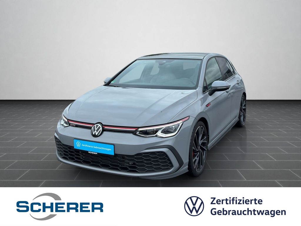 Volkswagen Golf 2024