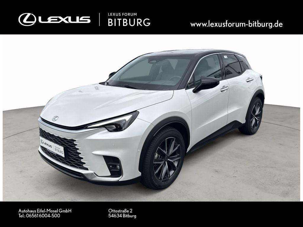 Lexus LBX