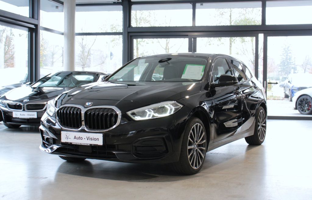 BMW 118 2021