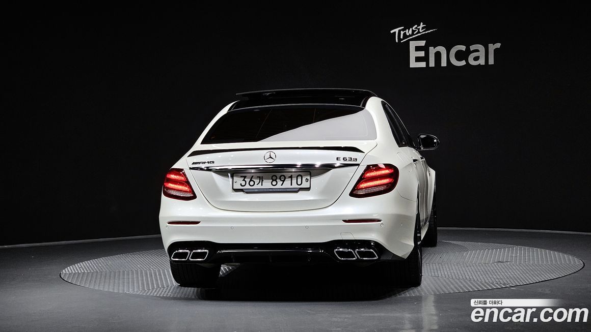 Mercedes-Benz E-Class 2018