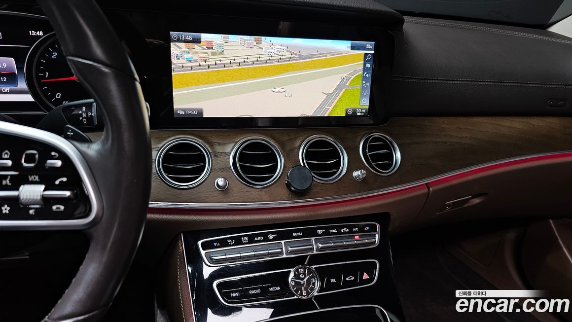 Mercedes-Benz E-Class 2019