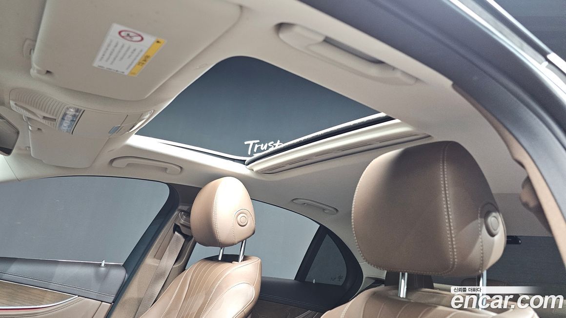 Mercedes-Benz E-Class 2019