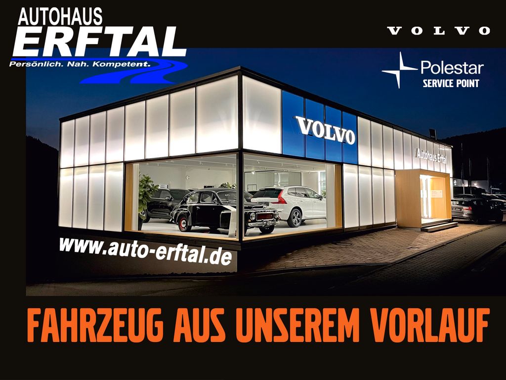 Volvo XC40 2025