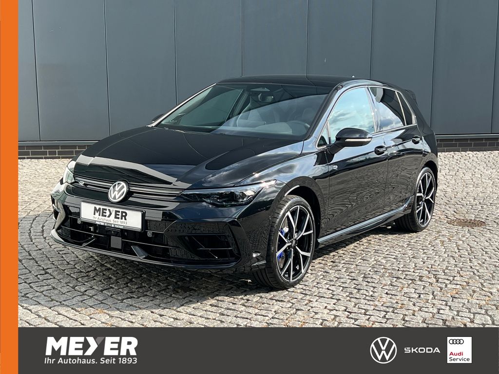 Volkswagen Golf 2025