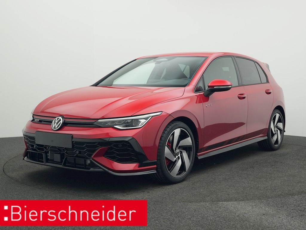 Volkswagen Golf 2025