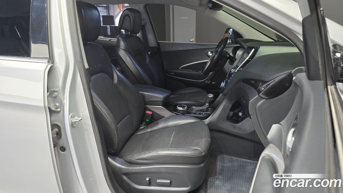 Hyundai Santafe 2015